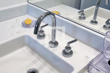 Apartamento à venda com 98m², 2 quartos e 2 vagasBanheiro