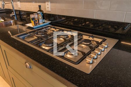 Apartamento à venda com 360m², 3 quartos e 5 vagas Apartamento à venda com 360m², 3 quartos e 5 vagasCozinha