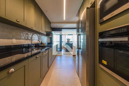 Apartamento à venda com 360m², 3 quartos e 5 vagas Apartamento à venda com 360m², 3 quartos e 5 vagasCozinha