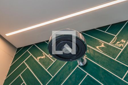 Apartamento à venda com 360m², 3 quartos e 5 vagas Apartamento à venda com 360m², 3 quartos e 5 vagasBanheiro 1 da Suíte 3