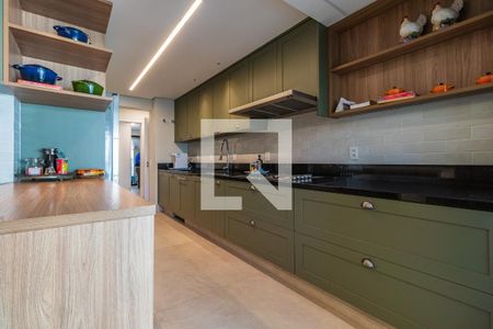 Apartamento à venda com 360m², 3 quartos e 5 vagas Apartamento à venda com 360m², 3 quartos e 5 vagasCozinha