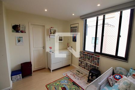 Apartamento à venda com 170m², 3 quartos e 2 vagasSuite 1