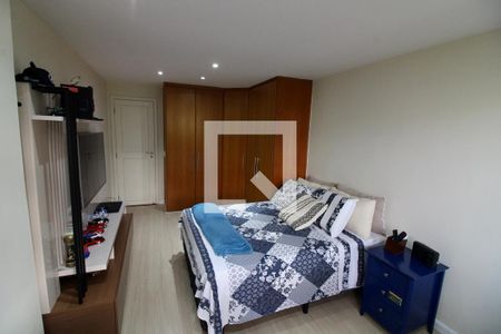 Apartamento à venda com 170m², 3 quartos e 2 vagasQuarto
