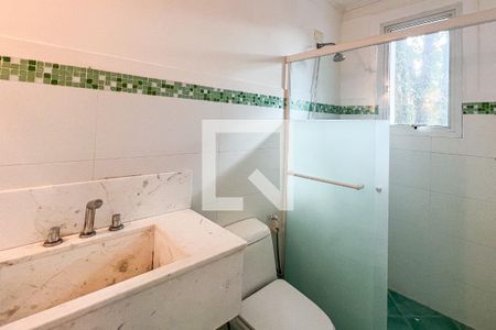 Casa à venda com 250m², 3 quartos e 2 vagas Casa à venda com 250m², 3 quartos e 2 vagasBanheiro da Suíte 2