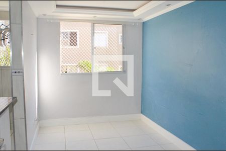 Sala de apartamento para alugar com 2 quartos, 45m² em Loteamento Parque São Martinho, Campinas