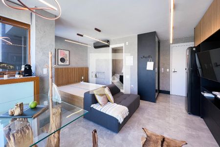 Sala/Quarto e Cozinha integrada de apartamento para alugar com 1 quarto, 28m² em Vila Nova Conceição, São Paulo