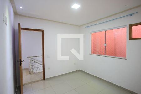 Casa de condomínio à venda com 239m², 3 quartos e 2 vagas Casa de condomínio à venda com 239m², 3 quartos e 2 vagasQuarto Suíte 3