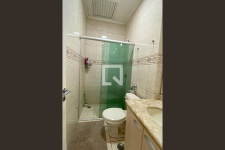 Casa de condomínio à venda com 165m², 3 quartos e 3 vagasBanheiro Corredor