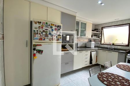 Casa de condomínio à venda com 165m², 3 quartos e 3 vagasCozinha