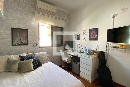 Casa de condomínio à venda com 165m², 3 quartos e 3 vagasQuarto 2