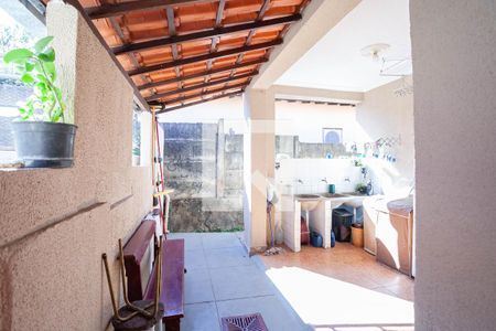 Casa à venda com 195m², 3 quartos e 4 vagas Casa à venda com 195m², 3 quartos e 4 vagasÁrea de serviço