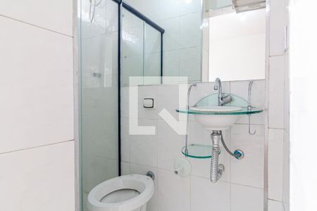 Banheiro de kitnet/studio para alugar com 1 quarto, 30m² em Vila Buarque, São Paulo