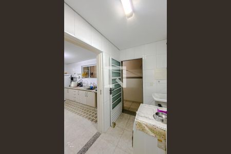 Casa à venda com 140m², 3 quartos e 4 vagasLavanderia