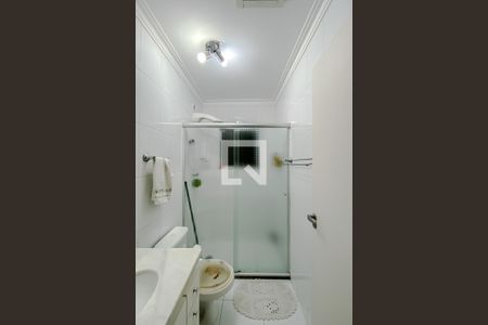 Casa à venda com 140m², 3 quartos e 4 vagasBanheiro