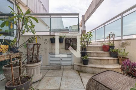 Apartamento à venda com 270m², 4 quartos e 2 vagas Apartamento à venda com 270m², 4 quartos e 2 vagasÁrea Gourmet