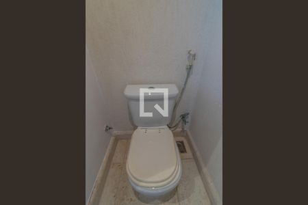 Apartamento à venda com 270m², 4 quartos e 2 vagas Apartamento à venda com 270m², 4 quartos e 2 vagasLavabo