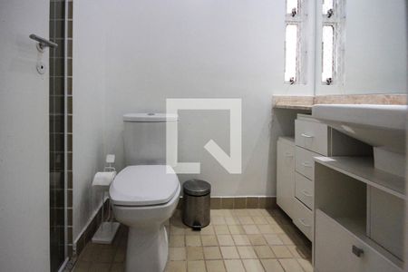 Apartamento para alugar com 65m², 3 quartos e 1 vaga Apartamento para alugar com 65m², 3 quartos e 1 vagaBanheiro