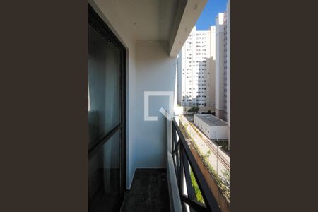 Apartamento para alugar com 65m², 3 quartos e 1 vaga Apartamento para alugar com 65m², 3 quartos e 1 vagaVaranda