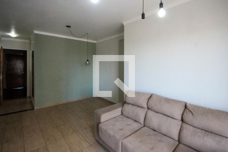 Apartamento para alugar com 65m², 3 quartos e 1 vaga Apartamento para alugar com 65m², 3 quartos e 1 vagaSala