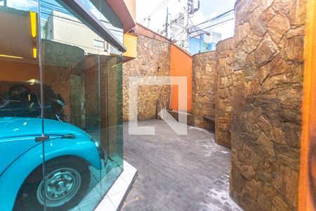 Casa à venda com 316m², 3 quartos e 7 vagasQuintal