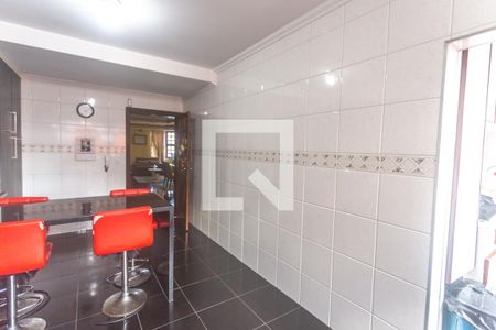 Casa à venda com 316m², 3 quartos e 7 vagasCozinha