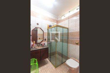 Casa à venda com 316m², 3 quartos e 7 vagasBanheiro suíte 2