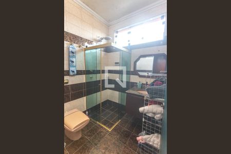 Casa à venda com 316m², 3 quartos e 7 vagasBanheiro suíte 1