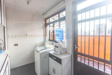 Casa à venda com 316m², 3 quartos e 7 vagasÁrea de serviço