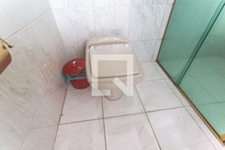 Casa à venda com 316m², 3 quartos e 7 vagasBanheiro suíte 3