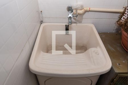 Apartamento para alugar com 48m², 2 quartos e 1 vaga Apartamento para alugar com 48m², 2 quartos e 1 vagaLavanderia