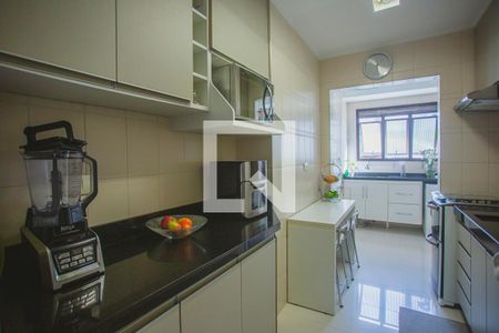 Apartamento à venda com 86m², 3 quartos e 2 vagasCozinha