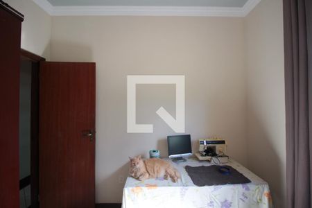 Casa à venda com 200m², 3 quartos e 2 vagasQuarto 1