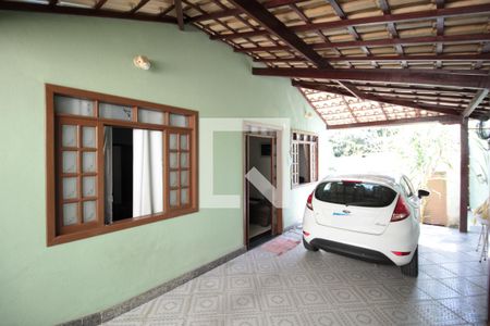 Casa à venda com 200m², 3 quartos e 2 vagasGaragem