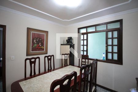 Casa à venda com 200m², 3 quartos e 2 vagasCopa