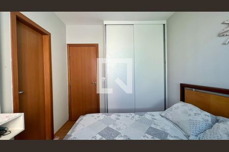 Casa à venda com 105m², 3 quartos e 1 vagaQuarto 1