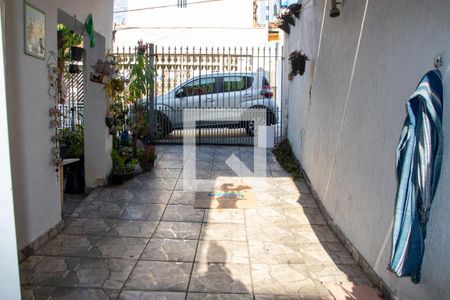 Casa à venda com 138m², 4 quartos e 1 vaga Casa à venda com 138m², 4 quartos e 1 vagaGaragem