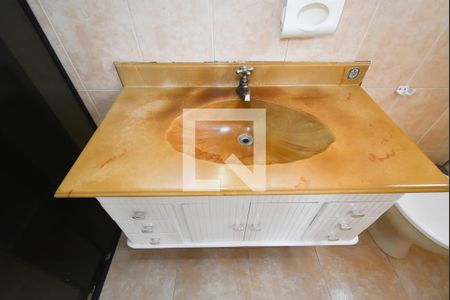 Apartamento à venda com 70m², 2 quartos e 1 vaga Apartamento à venda com 70m², 2 quartos e 1 vagaBanheiro 1