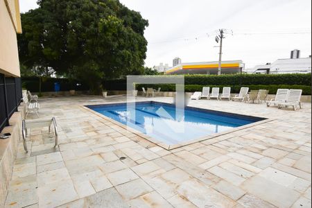 Apartamento à venda com 70m², 2 quartos e 1 vaga Apartamento à venda com 70m², 2 quartos e 1 vagaÁrea comum - Piscina