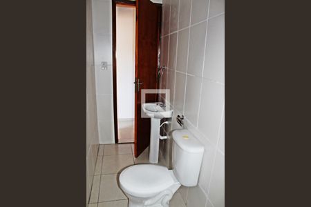 Casa de condomínio para alugar com 60m², 2 quartos e 1 vagaBanheiro