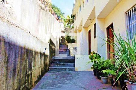 Casa de condomínio para alugar com 60m², 2 quartos e 1 vagaÁrea comum