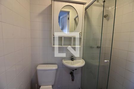 Apartamento à venda com 206m², 5 quartos e 3 vagas Apartamento à venda com 206m², 5 quartos e 3 vagasBanheiro de serviço