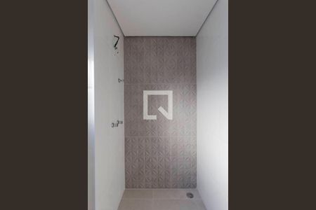 Banheiro de apartamento à venda com 1 quarto, 34m² em Vila Granada, São Paulo