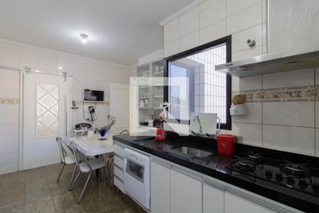 Apartamento à venda com 178m², 3 quartos e 3 vagas Apartamento à venda com 178m², 3 quartos e 3 vagasCozinha