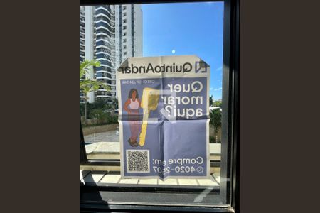 Apartamento à venda com 178m², 3 quartos e 3 vagas Apartamento à venda com 178m², 3 quartos e 3 vagasPlaca