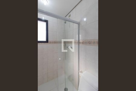 Apartamento à venda com 178m², 3 quartos e 3 vagas Apartamento à venda com 178m², 3 quartos e 3 vagasBanheiro da Suíte 2