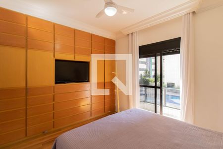 Apartamento à venda com 178m², 3 quartos e 3 vagas Apartamento à venda com 178m², 3 quartos e 3 vagasSuíte 1