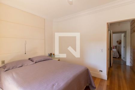 Apartamento à venda com 178m², 3 quartos e 3 vagas Apartamento à venda com 178m², 3 quartos e 3 vagasSuíte 1