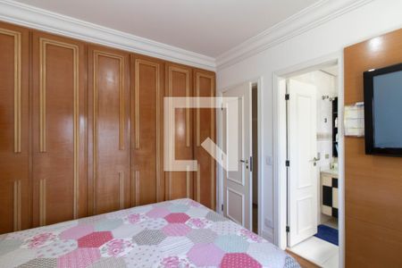 Apartamento à venda com 178m², 3 quartos e 3 vagas Apartamento à venda com 178m², 3 quartos e 3 vagasSuíte 2