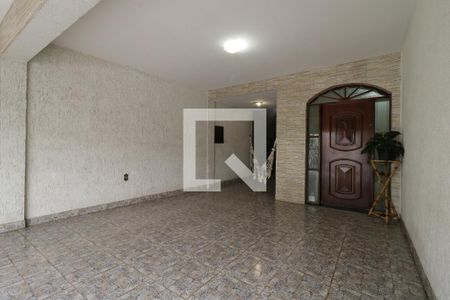 Casa à venda com 249m², 4 quartos e 3 vagasGaragem