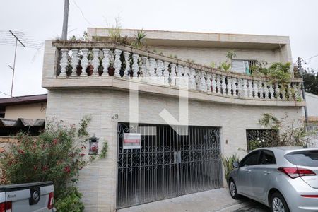 Casa à venda com 249m², 4 quartos e 3 vagasFachada